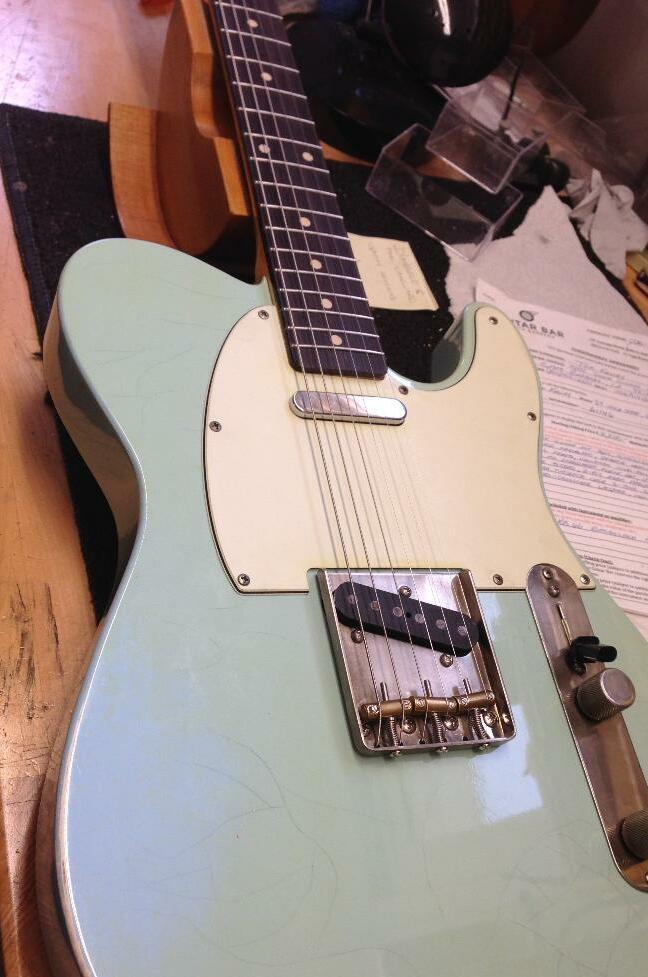 <span style="font-weight: bold;">PICK UP SELECTION</span>